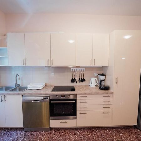 Luxury Apartment In Plaka - Acropolis Aten Exteriör bild